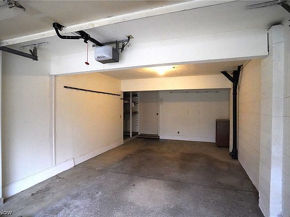 5th image of 2320 High St