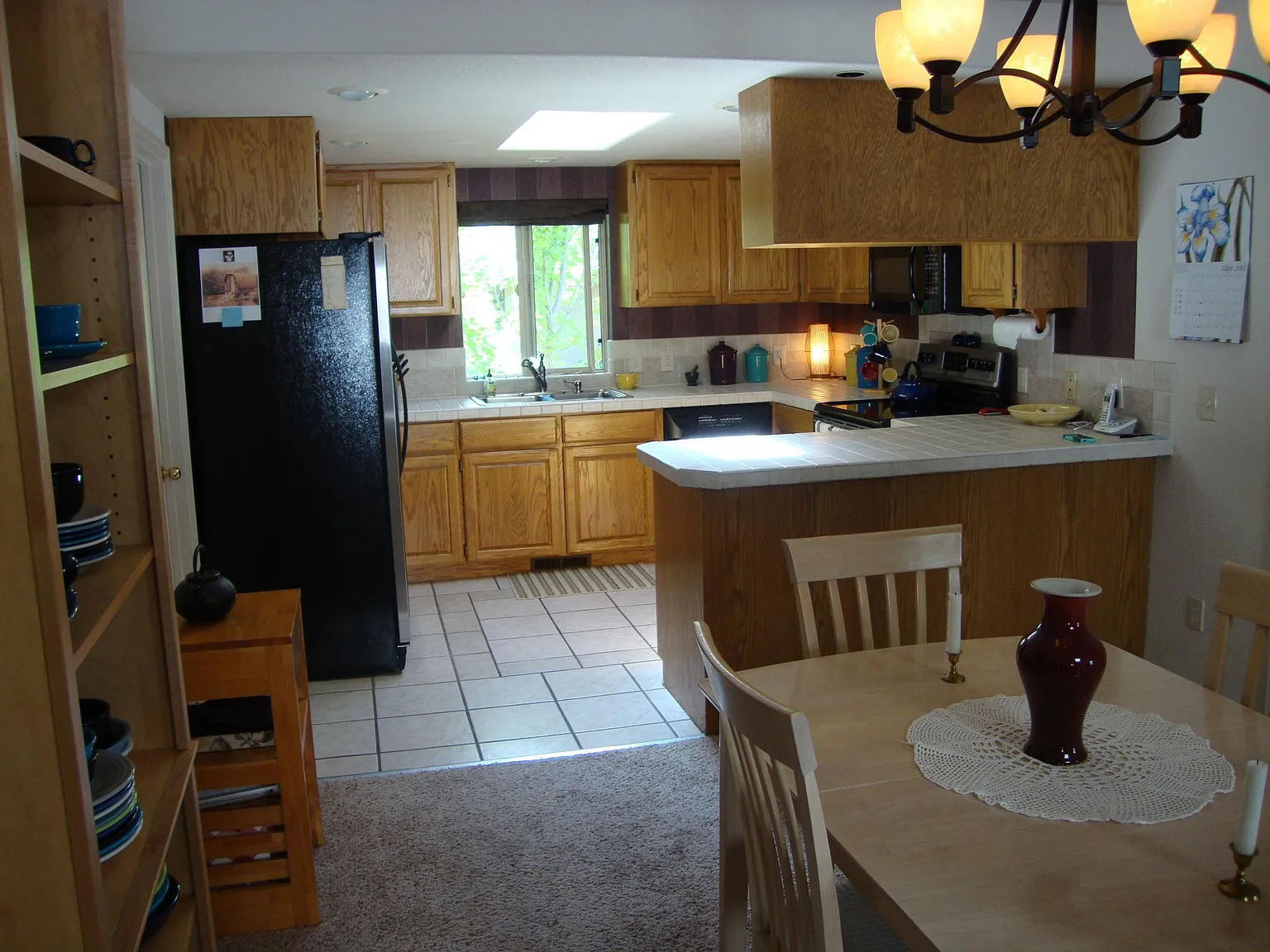 3 bed, 1821 sqft, $2,200 — Photo 4