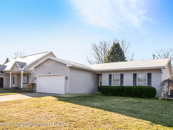 777 Foxview Ln, Mason, MI 48854