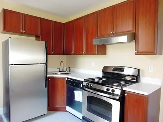 Rented by Citi Habitats | media 25