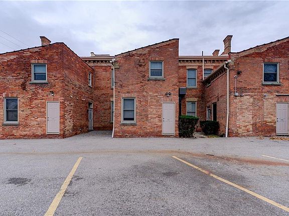 5th image of 112 George St #108