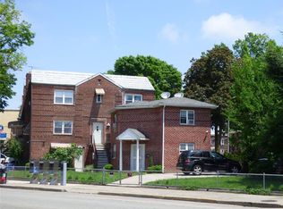 6158 146th St, Flushing, NY 11367