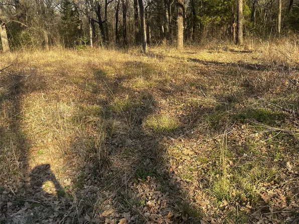 115 Inca Dr, Mabank, TX 75156