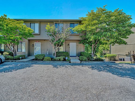 2nd image of 401 Harbor Ridge Dr