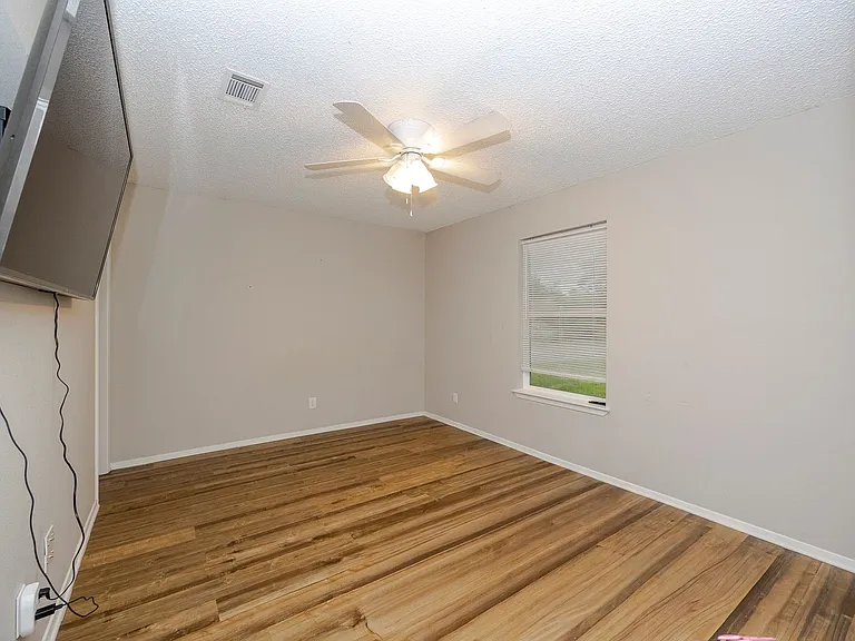 613 N Cherry St #A — Photo 13