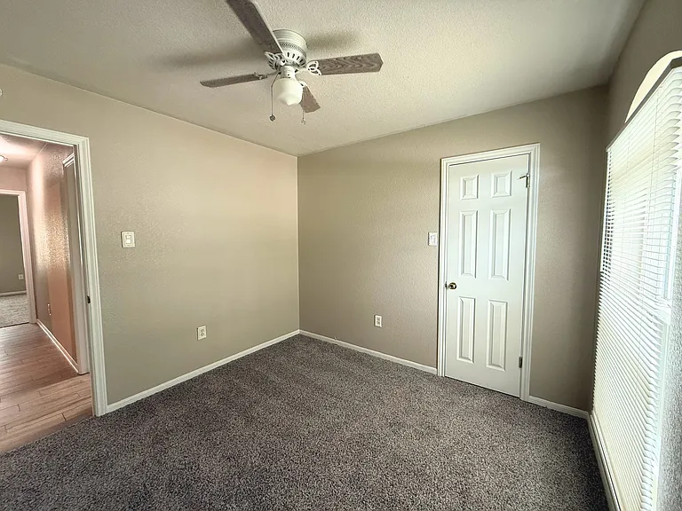 1002 Northern Dancer Dr — Photo 11