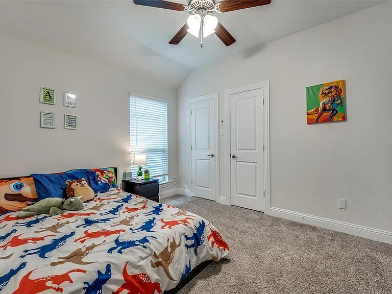 2937 Log Cabin Dr — Photo 10