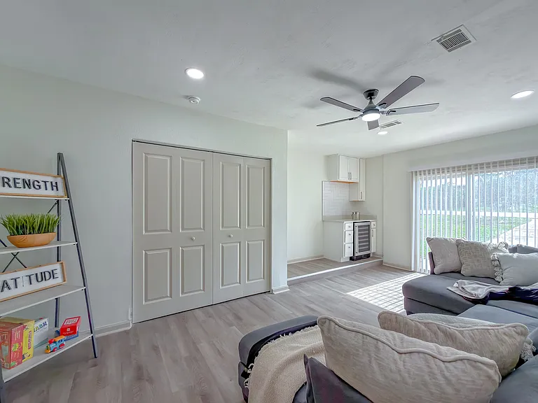 2059 Little River Ln — Photo 38