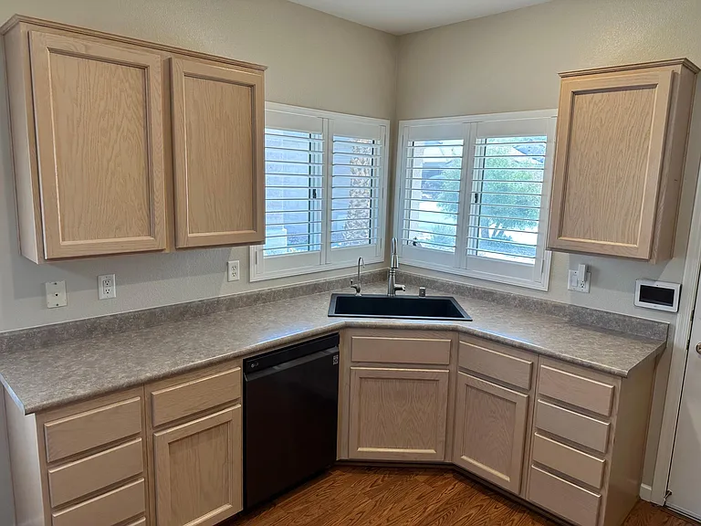 1370 Couperin Dr — Photo 17