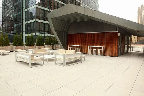 Rented by Keller Williams NYC | media 9