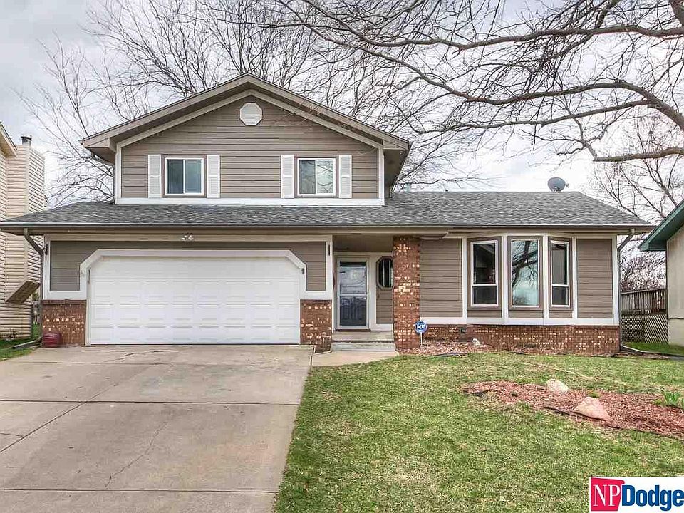 1st image of 3031 S 147th Cir