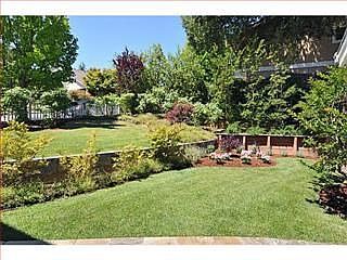 5th image of 1010 Deanna Dr