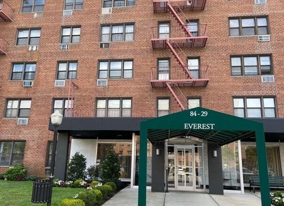 1st image of 8429 155TH Avenue #5N