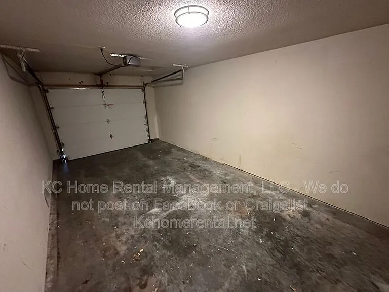 503 SW 4th St — Photo 25