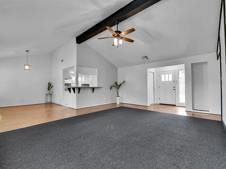 11110 Sagecountry Dr — Photo 9