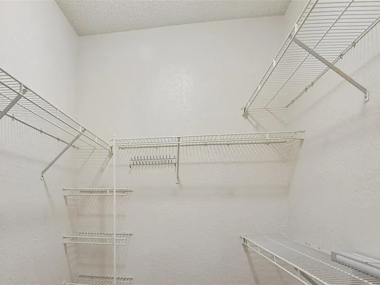 18001 Richmond Place Dr #1213 — Photo 16