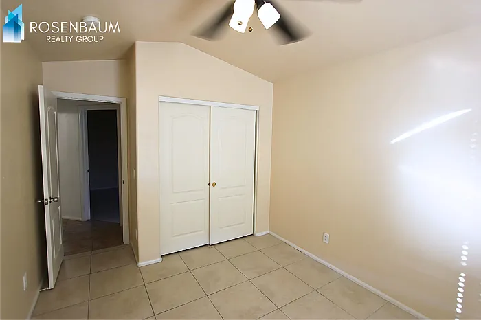 12412 W Montebello Ave — Photo 8