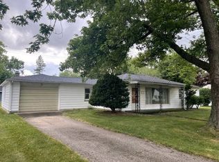 704 N Elm St, Nappanee, IN 46550