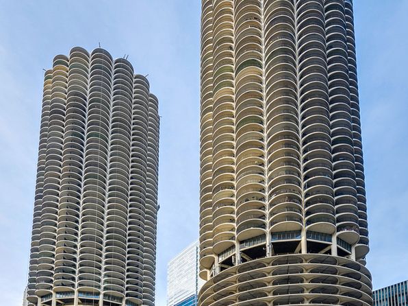 300 N State St APT 5705, Chicago, IL 60654
