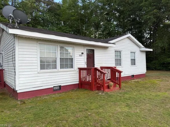 6805 Quaker Dr, Suffolk, VA 23437