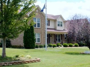 1004 Cobblestone Way, Shepherdsville, KY 40165