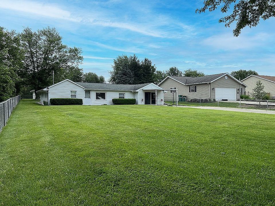 1st image of 212 Bayview Dr