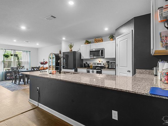 4th image of 1967 Rube Smith Rd