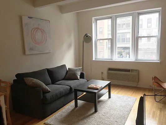 Rented by Walter & Samuels Inc | media 6