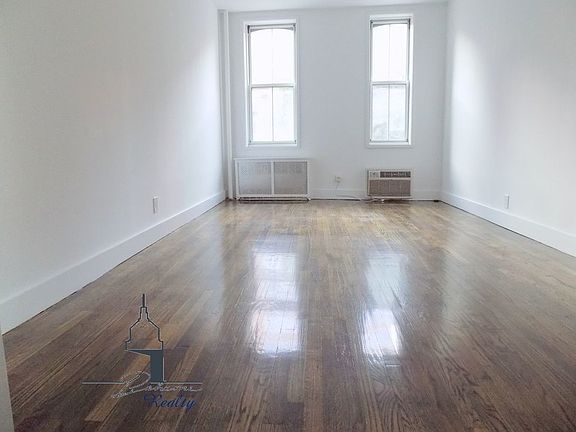 2nd image of 92 Horatio St #B2