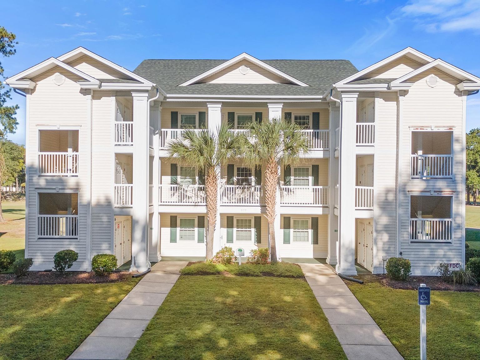 577 Blue River Ct. #7G