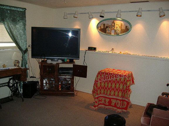 4th image of 28188 Manor St