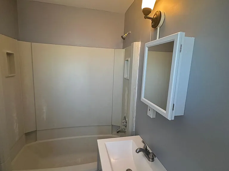 926 Wethersfield Ave #1C — Photo 6