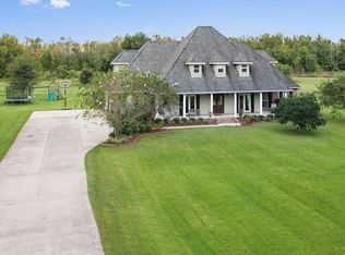 878 Magnolia Ridge Rd, Boutte, LA 70039