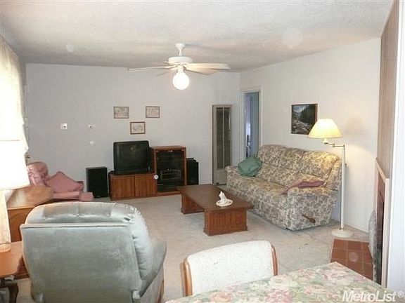 3rd image of 6221 Elinora Way