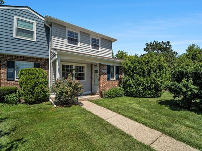 24822 Olde Orchard St, Novi, MI, 48375