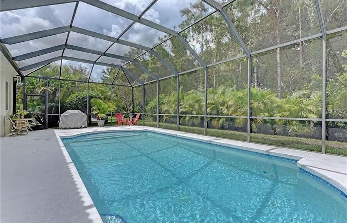4 bed, 2900 sqft, $3,950 — Photo 2