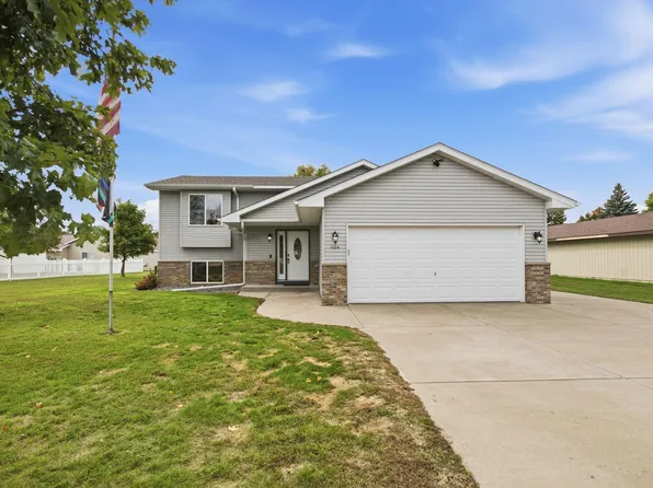 1104 E Able St, Saint Joseph, MN 56374