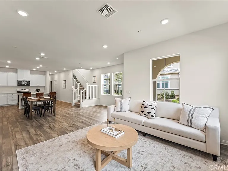 4281 S Hermosa Paseo — Photo 7