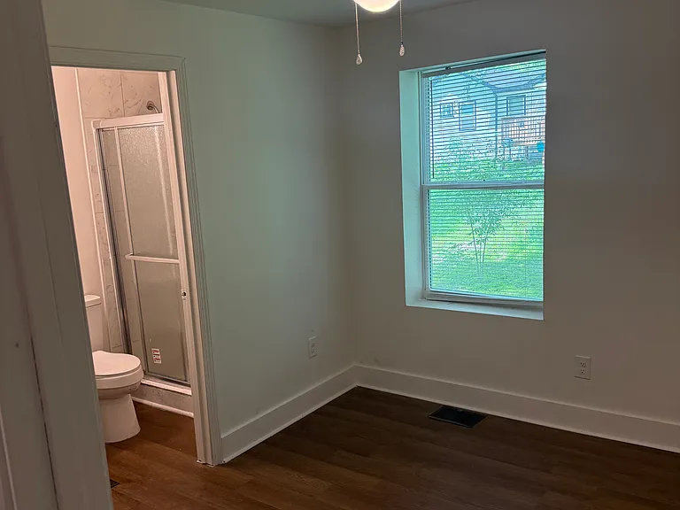 1931 Joseph E Boone Blvd NW #15 — Photo 7