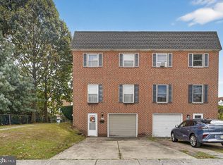 166 Rennard St, Philadelphia, PA 19116