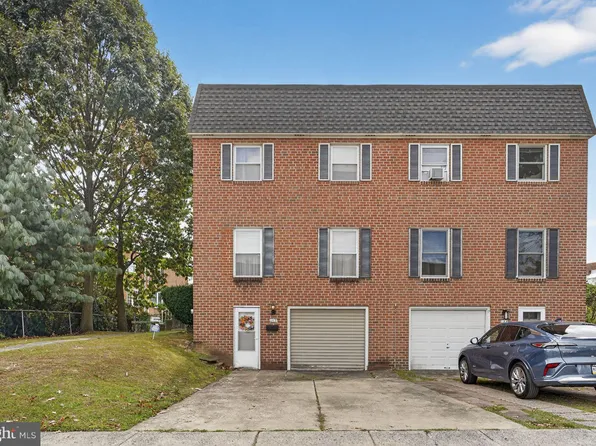 166 Rennard St, Philadelphia, PA 19116