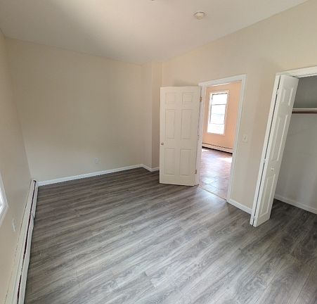3rd image of 65 Linden Ave