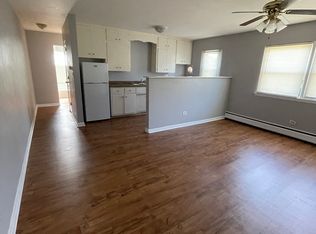 325 Maria Ave APT 11, Saint Paul, MN 55106