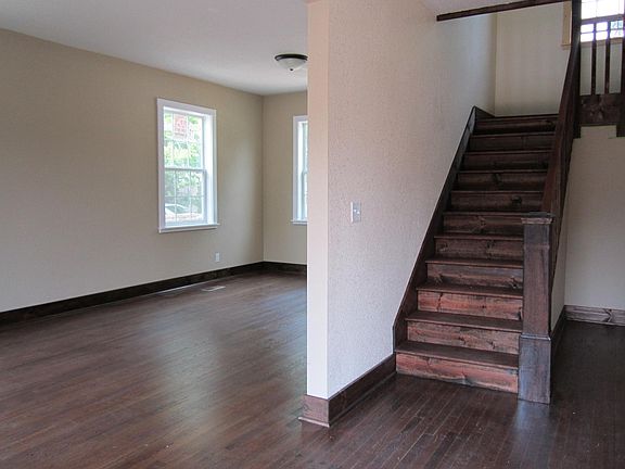 5th image of 1795 Selby Ave