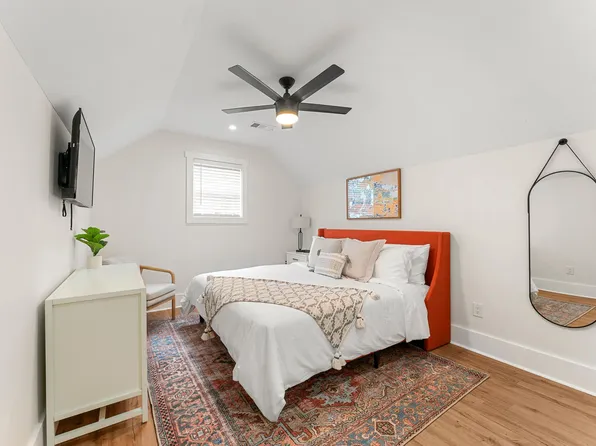 659 S Peachtree St, Norcross, GA