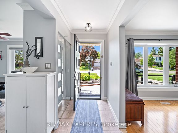 3rd image of 7 Goodwood Rd