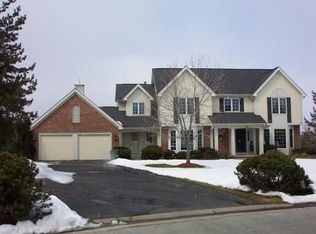 9 Saint Andrews Hl, Pittsford, NY 14534