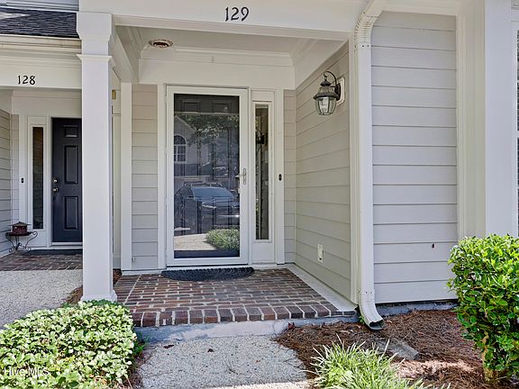 3rd image of 6211 Wrightsville Avenue Apt 129