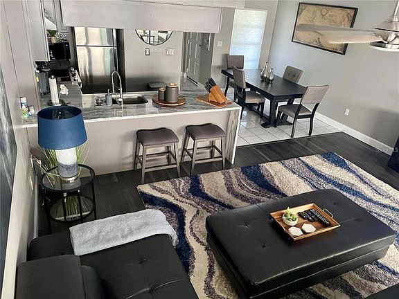 4th image of 2595 CYPRUS DRIVE #4-217