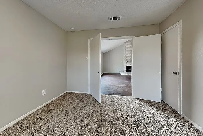 621 Shenandoah Ct — Photo 6